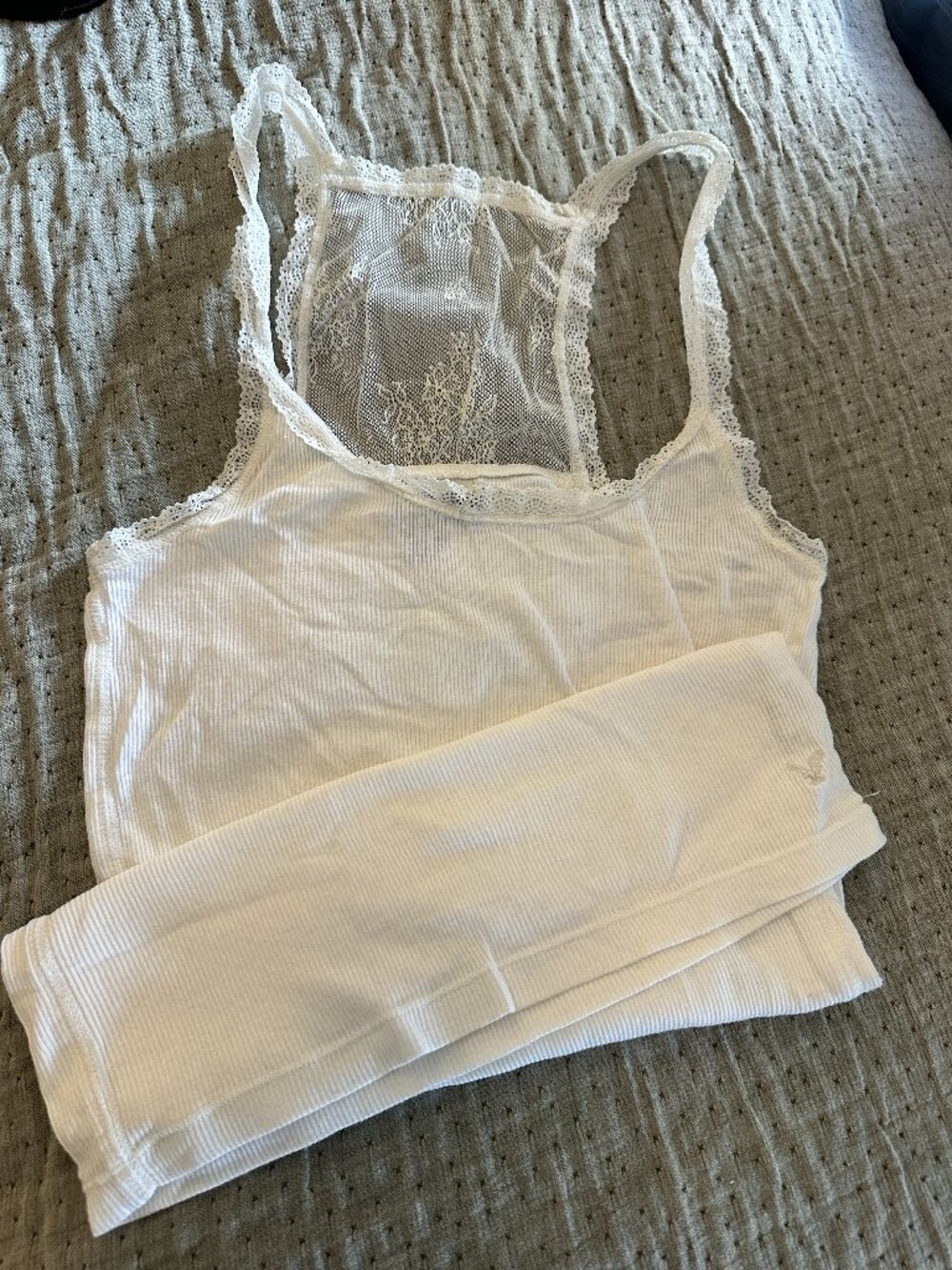 American Eagle Lace Racerback Tank Top Women’s Medium White Ribbed Cami